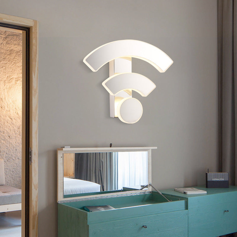 Symbol Indoor Wall Lamp!